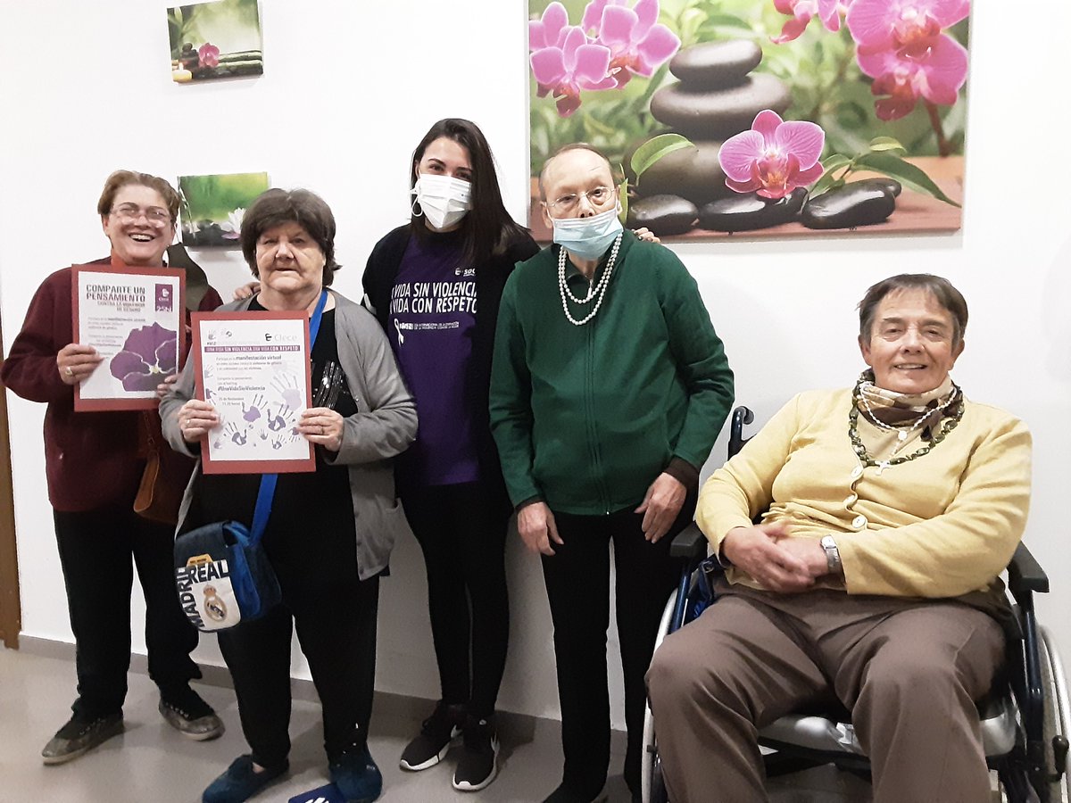 ResiLasAnjanas's tweet photo. 🟣Hoy, #DíaInternacionalContraLaViolenciaDeGénero, y siempre trabajamos y luchamos por #UnaVidaSinViolencia, por la igualdad, por el respeto y por las víctimas. No estáis solas.

#ResidenciasClece https://t.co/5FJeCactiU