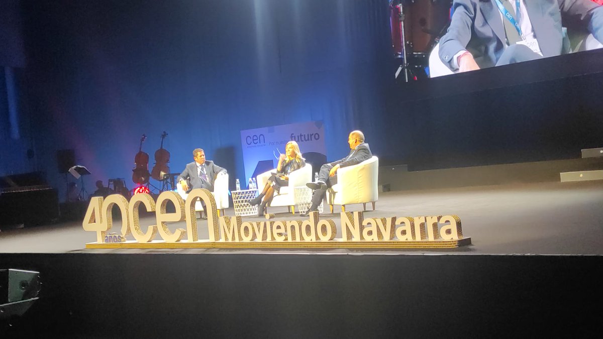 Hoy tenemos el gran placer de asistir al acto de celebración de los 40 años de <a href="/CEN_Navarra/">CEN</a>, donde se dará voz a las empresas navarras, se hablará del futuro que nos espera y además se procederá a una entrega de premios.
#graficaslarrad #navarra #cen #40años #pornuestrofuturo