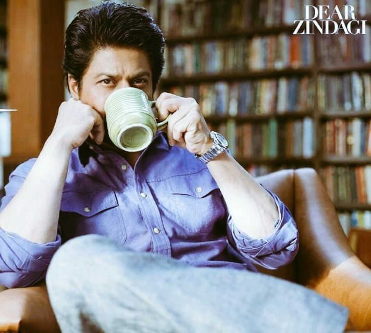 BombayBasanti's tweet photo. #5YearsOfDearZindagi (Nov 25)

#DearZindagi by #GauriShinde featuring #AliaBhatt #IraDubey #KunalKapoor #AngadBedi #AliZafar &amp; Superstar #ShahRukhKhan 
@aliaa08 @iamsrk @gaurikhan @DharmaMovies @RedChilliesEnt @karanjohar https://t.co/wDuAK1DatG