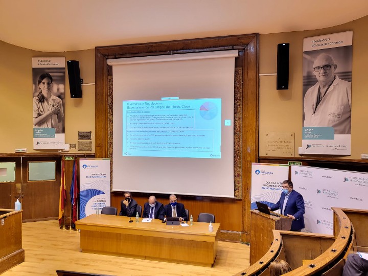 Importante aportación de <a href="/Salud_JCYL/">Salud JCYL</a> en la elaboración de la Guía EFQM en el sector sanitario, a través de la GASSO (Gerencia Asistencia Sanitaria de SOria). Uno de los referentes de la excelencia en la gestión de Castilla y León. Enhorabuena!