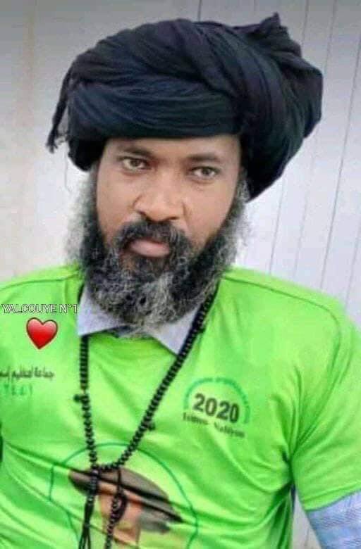kaneadama6's tweet photo. Inalilahi wa Ina Iléyhi Rajeoune
La Uhma endeuillée par le décès en martyre Cherif Seydina Ali Bouyé Haidara. Poignardé par #lâchehypocrite, comme l’ont été bcp parmi ss ascendants, par jalousie de la place qu’Allah leurs a donnés.Qu’Allah l’accueil en son paradis parmi les siens https://t.co/A6zjlKe0ut