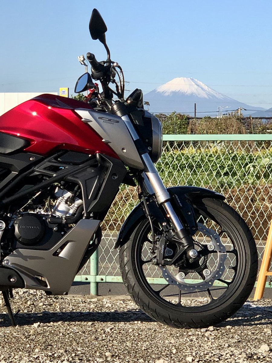 今日の富士山🗻 職場駐車場にて