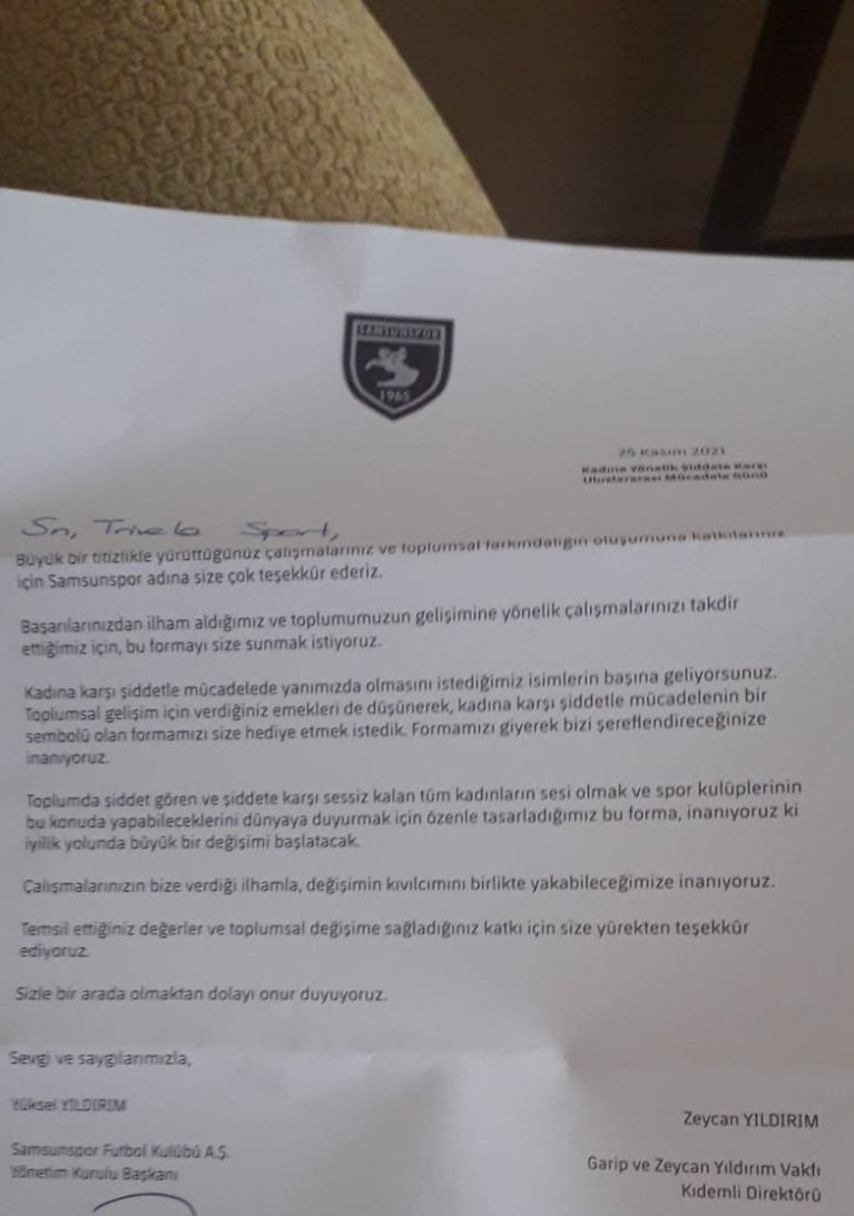 Samsunspor Kulübüne gönderilen Mor Forma,Atkı ve forma için çok teşekkür ederiz. TFF 1.Lig yarışında başarı dileklerimizi tekrardan iletiyoruz.

<a href="/YY_Samsun/">Yüksel YILDIRIM</a> <a href="/Samsunspor/">Samsunspor 🇹🇷</a> @endergur55