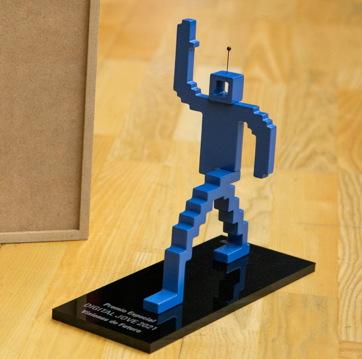 brainstorm3d's tweet photo. Ricardo Montesa, fundador y CEO de #Brainstorm3D, ha recibido el Premio Creadores de Futuro, otorgado por @digital_jove. Muchas gracias por el reconocimiento!

#RealidadVirtual #RealidadAumentada #Gráficos3D #TV #cine #creatividad #innovación #TendenciasFuturas #ProducciónVirtual https://t.co/qWPfoRIvyS