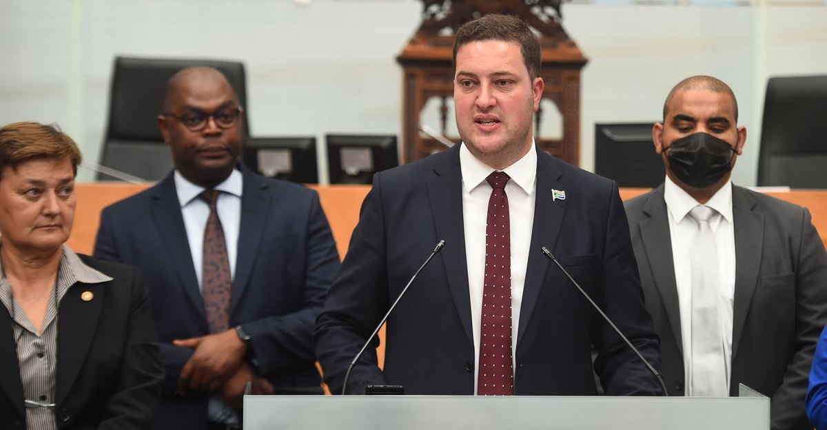 RashiqFataar's tweet photo. Cape Town's new Mayor to setup Future Planning Team! (and Urban Design gets a mention)

"We must be bold in moving to the cutting edge of thinking in urban design, open data, and urban policy innovation."

https://t.co/L2uIyzeszO https://t.co/hYwm7vSMXH