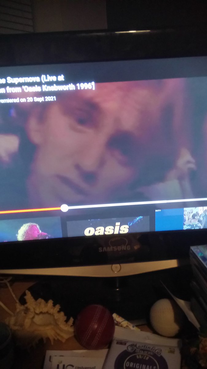 DannyApple2's tweet photo. Found my 17 year old ugly mug at Knebworth lol 😂 🍏 https://t.co/YRCBS6wJTh