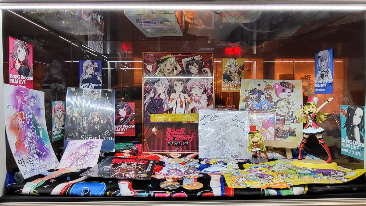 【광주점】 🎸뱅드림 필름라이브2nd 콜라보와 더불어, 스태프들이 만든 광주점만의 특별한 제단을 만나보세요!🥁 #애니플러스샵 #뱅드림 #필름라이...