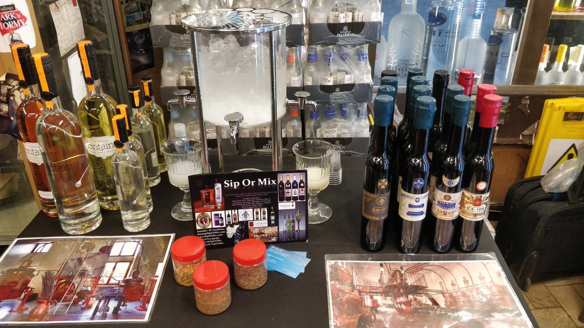 Tasting today <a href="/gerryswinessoho/">GERRY'SWINES</a> with our #Absinthe from <a href="/JadeLiqueurs/">Jade Liqueurs</a> and La Maison Fontaine <a href="/FrenchAbsinthe/">Fontaine Absinthe</a> #SipOrMix