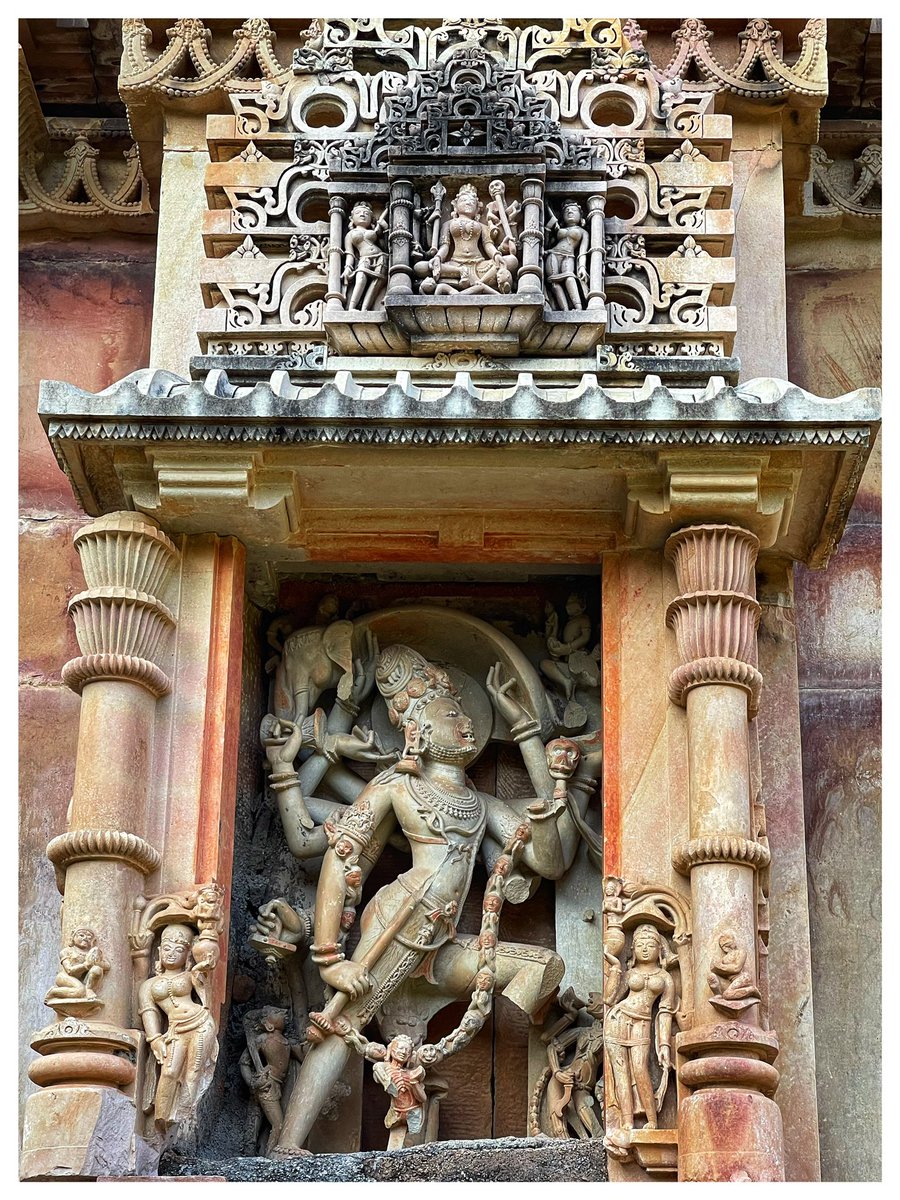 ShefVaidya's tweet photo. The magnificent Ghateshwar Mahadev temple of Badoli, near Rawerbhata is a part of a complex of 8 temples built by the Gurjara Pratihara kings in 10th century CE. Unfortunately, they were broken and vandalised by fanatical Izlamic invaders. It hurts to see the broken Murtis! https://t.co/qw4orsEY8l