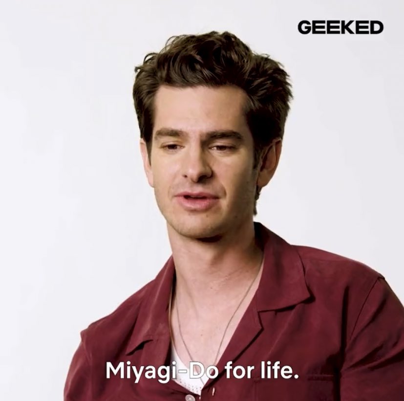 thsewalls's tweet photo. andrew garfield obrigada por representar tanto o fandom de cobra kai se conhecesse o cast https://t.co/u3ozyTTACr