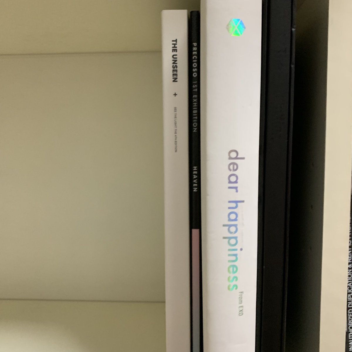3728__'s tweet photo. 엑소 포토북 앨범 양도 EXO photobook official album sell

ALL 35000 
Only Korean Accounts &amp; Address 
입금순 거래

엑소 포카 굿즈 공식굿즈 앨범 시그 네이처 베라 시우민 수호 레이 백현 첸 찬열 카이 디오 세훈 엑소엘
exo xiumin suho  lay baekhyun chen chanyeol do kai sehun https://t.co/pKUcfdjC62
