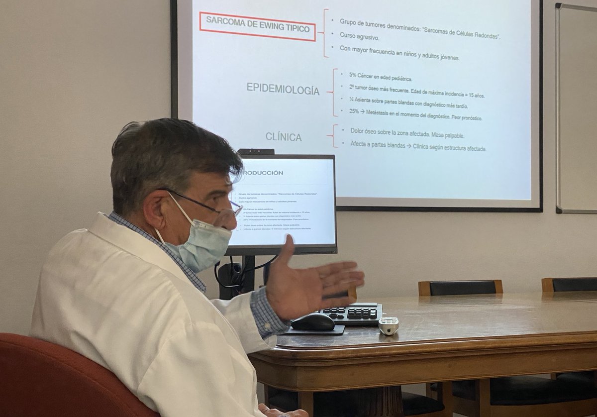 Pathol_valencia's tweet photo. El Dr Samuel Navarro nos resume los aspectos escenciales sobre sarcoma de Ewing tipico y atipico #AnatomiaPatologica ⁦@SEAP_IAP⁩ https://t.co/DC5FpSCi6S