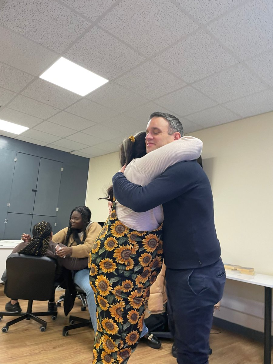 RECLAIMproject's tweet photo. 📢We are delighted to announce that we have moved to the @MCRDeafCentre and wish to thank all the team here for making us feel so welcome. We can't wait to see all our friends in our new home! 🎉 https://t.co/sXj1Yia1Oz