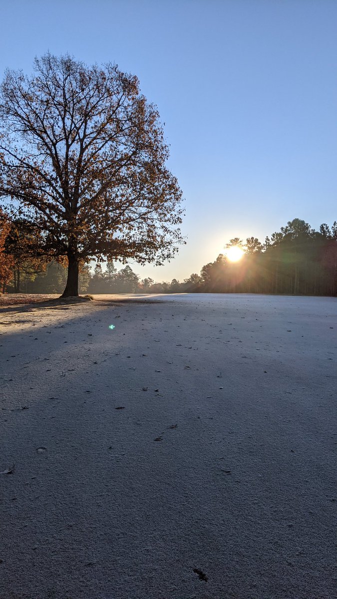 TSwansiger's tweet photo. A frosty sunrise on the 13th fairway @DormieClub https://t.co/eUHWV8t9VJ