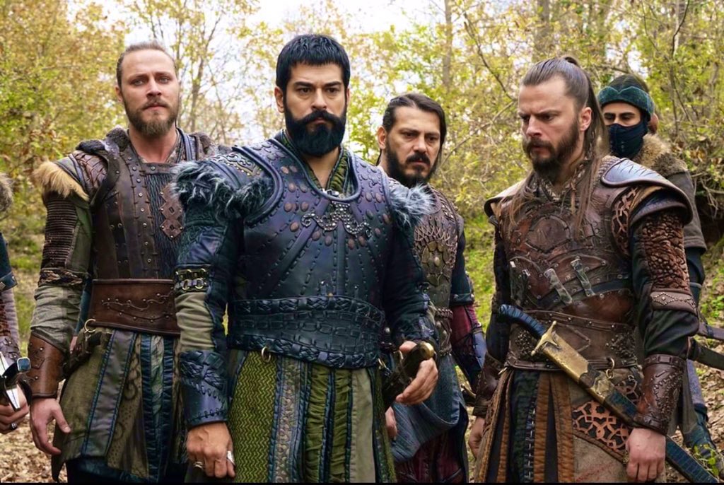 GARDAŞLARIM VE BEYİM @OsmanBey_KE @Boran_KE <a href="/Goktug_KE/">Göktuğ</a>  #KuruluşOsman #KuruluşEkibi