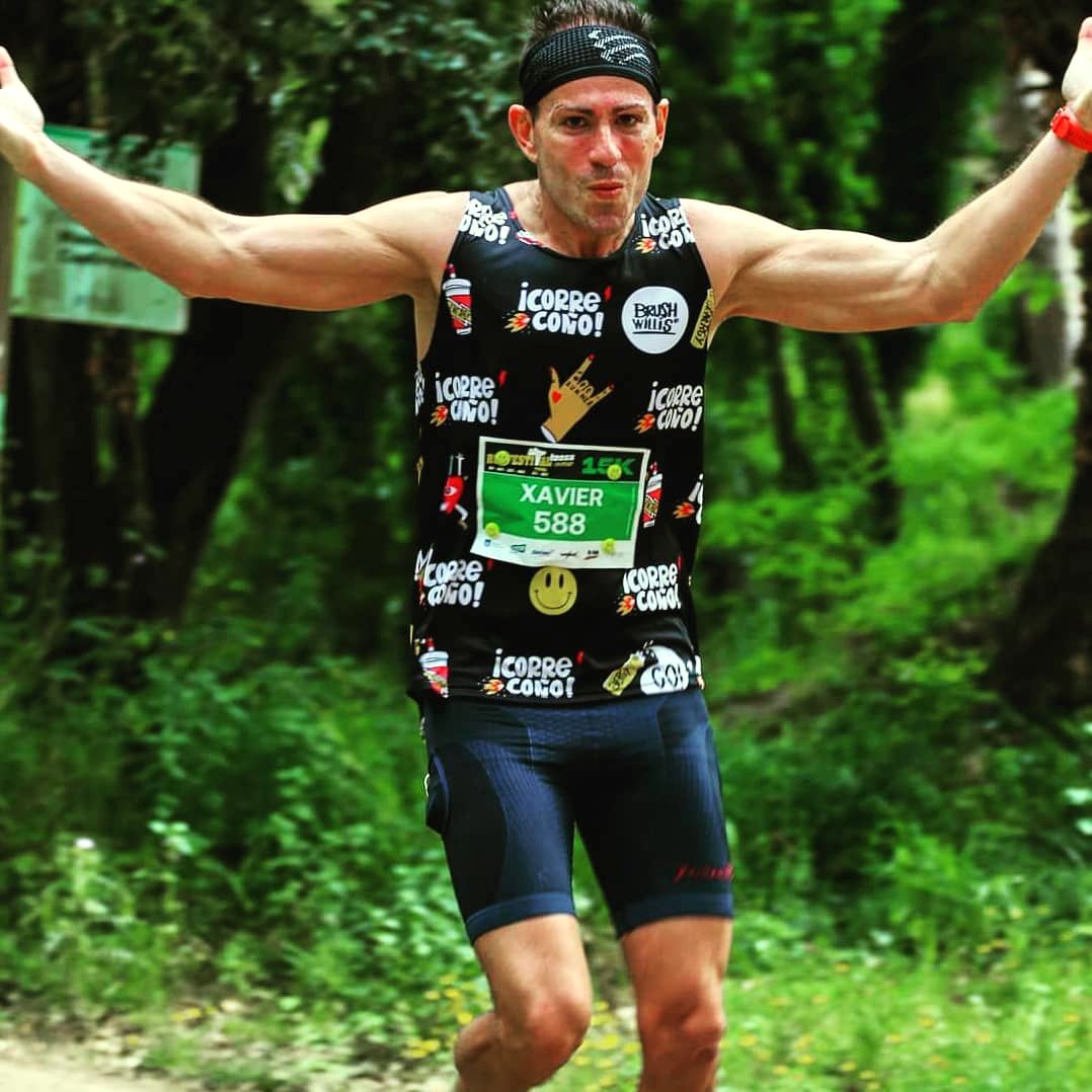 HoopoeRunning's tweet photo. Raise your hands and start running!! 💪💪
@82xavier
.
.
#hoopoerunning #hoopoe #running #rundifferent #correrconestilo #run #runcool #runfashion #brushwillis #correcoño https://t.co/7lCgTSEG61