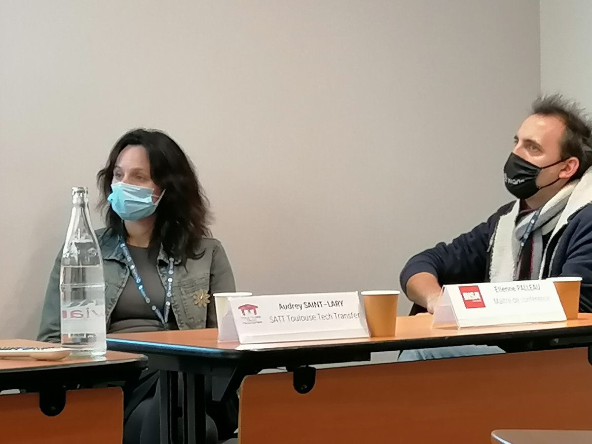 Intervention de A.Saint-Lary, <a href="/SATT_Toulouse/">ToulouseTechTransfer</a> au congrès <a href="/CNano_national/">C'Nano - CNRS</a> #Toulouse avec D.Barbier, CEO #Microlgiht3D👉#startup maturée &amp; incubée par @LINKSIUM_ L.Vaillier <a href="/CNRS_Toulouse/">CNRS Occitanie Ouest</a> &amp; E.Palleau <a href="/LPCNO_/">Laboratoire de Physique et Chimie des Nano-Objets</a> <a href="/INSAToulouse/">INSA Toulouse</a> <a href="/UT3PaulSabatier/">UT3 Paul Sabatier</a> 
#nanosciences #nanotechnologies
<a href="/ReseauSATT/">Réseau SATT</a>