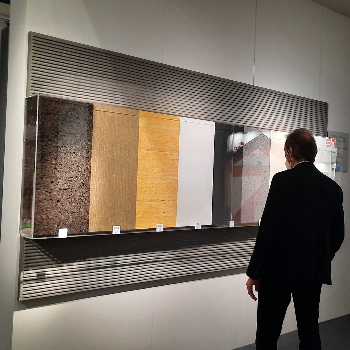 FieraMilanoSpa's tweet photo. L'edilizia si ritrova a Milano. Oltre 300 le aziende espositrici a #FieraMilano per #MADEexpo. Tre padiglioni, quattro grandi aree tematiche @MADEexpo.
Fino al #25novembre. https://t.co/qaMLcPnUNC