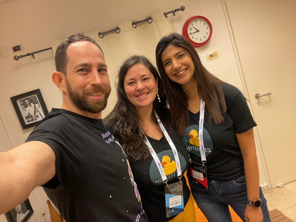 BarvazG's tweet image. גם את @Liran_Last מ @rookoutlabs תוכלו לשמוע בפרק המיוחד שלנו #DevOpsDays2021
@VickiToVictory1 
@DevOpsDaysTLV