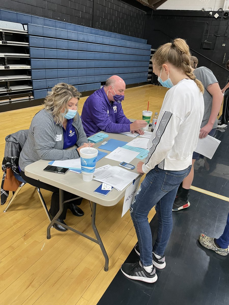 JamiMinter's tweet image. Thank you to all our community volunteers who helped with the Real World Simulation at WPHS yesterday. Our students learned a lot of valuable lessons! #WPHSProud