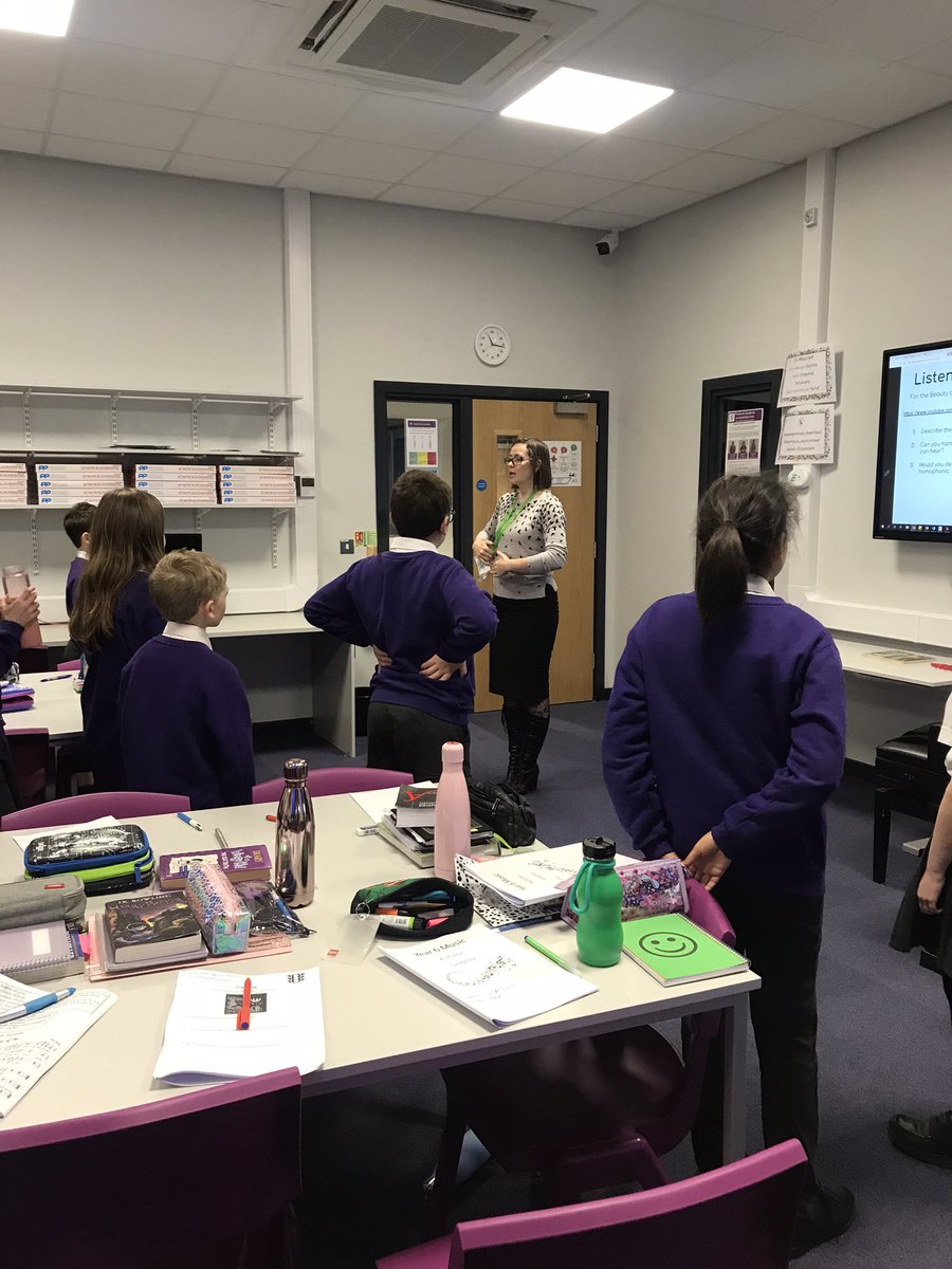 MusicEta's tweet photo. It has been a pleasure visiting @PixBrookA today and working with the music department to enhance their curriculum delivery.  I worked with some fantastic budding performers in year 5 and 6. https://t.co/gM7EPb8ftZ