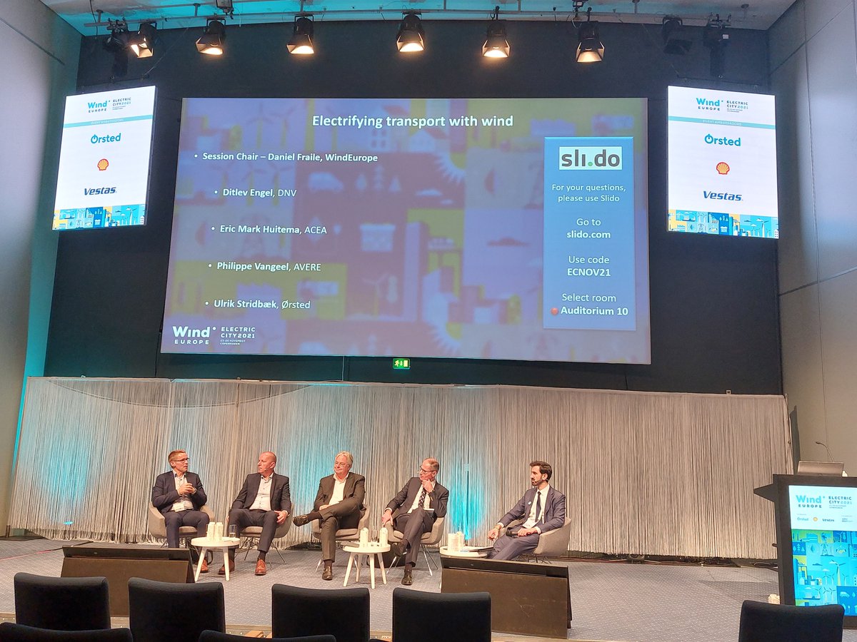 FH_EnergyEU's tweet photo. ~25% of #CO2 emissions in #Europe comes from #transport - how do we change that? 
We're following the interesting discussion on policy and market trends for decarbonising transport with wind #ElectricCity2021 @stridbaeku @PhilippeVangeel @ACEA_DG @DNV_Energy @WindEurope https://t.co/IwwnHhKG0e