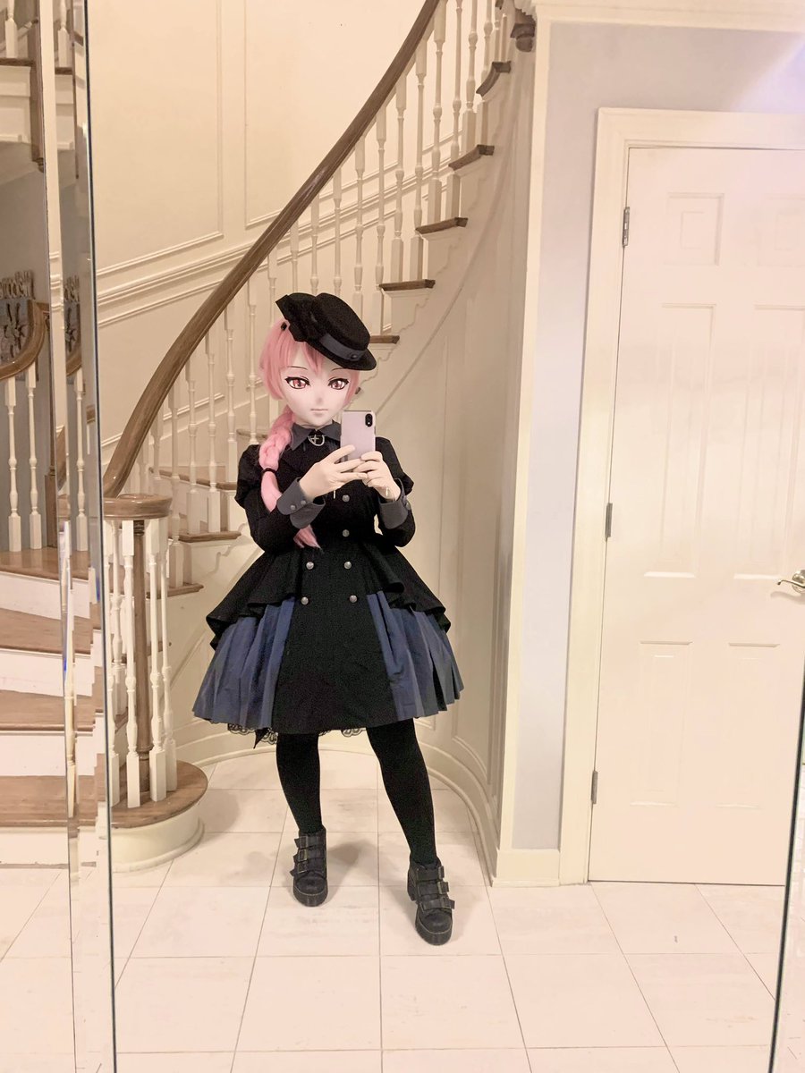 FallenBuna's tweet photo. I know holiday season is officially here. For some people it’s a really painful time- and for those I hope the pain eases soon. Do what you can to lift yourself up, if listening to music or dressing up as anime characters

#kig #kigurumi #cosplay #cosplayer #namicon21 #lolita https://t.co/97uQehhErf