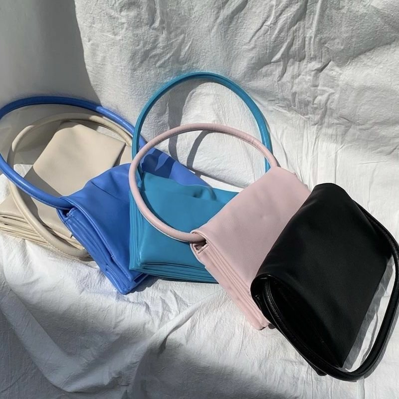 ponypeachstore's tweet photo. 🛸อยากแนะนำกระเป๋ารุ่นนี้มาก สายแฟร์คือต้องจัด
เลิฟสีน้ำเงินจะถอยเองสักใบ มีใครสนใจด้วยมั้ยคับ🥺

▫️price 199.- https://t.co/dDSO0ihwzF