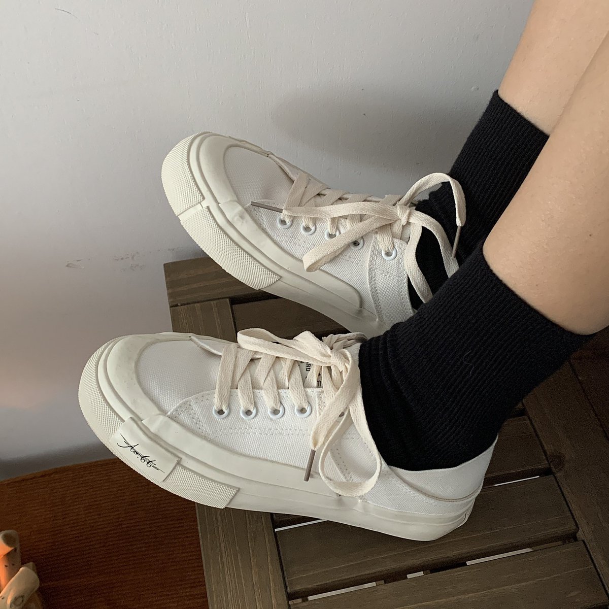 Duchchunchun's tweet photo. อัพเดท size ค่า
🧸✨มีsize 37-40 ค่า 
เป็นความยาวรองเท้าปกตินะคะ ไม่แน่ใจสอบถามทางร้านก่อนได้นะคะ
Dm มาเลยจ้า https://t.co/IpSECGFTv5