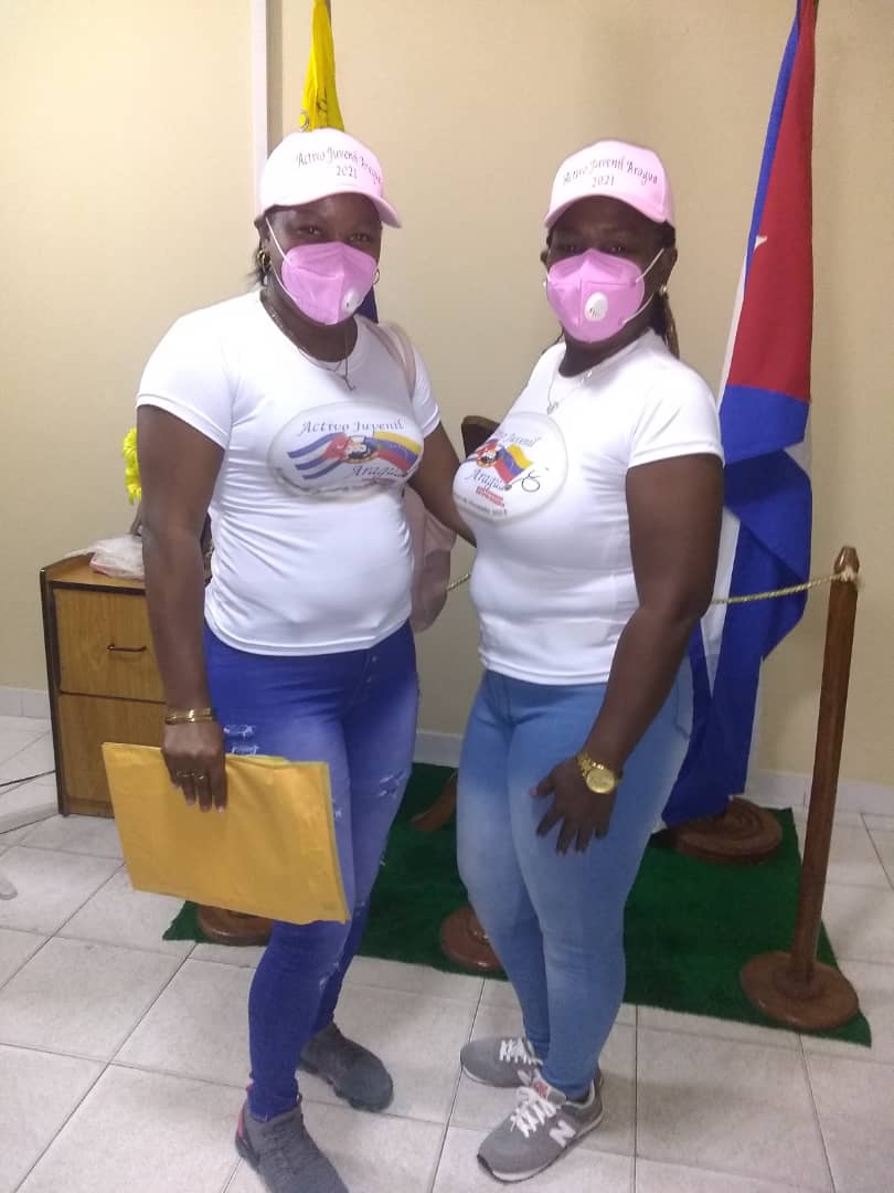 cubacolabora's tweet photo. Delegación perteneciente al estado #Aragua, se prepara para participar en el activo juvenil a celebrarse en Caracas del 24 al 27 de noviembre del 2021.

#CubaCoopera #CubaVive #FidelYLaColaboración
#FidelVive

@cubacooperaven @JulitoVenCub @unidad_central https://t.co/96HN8JQYBu