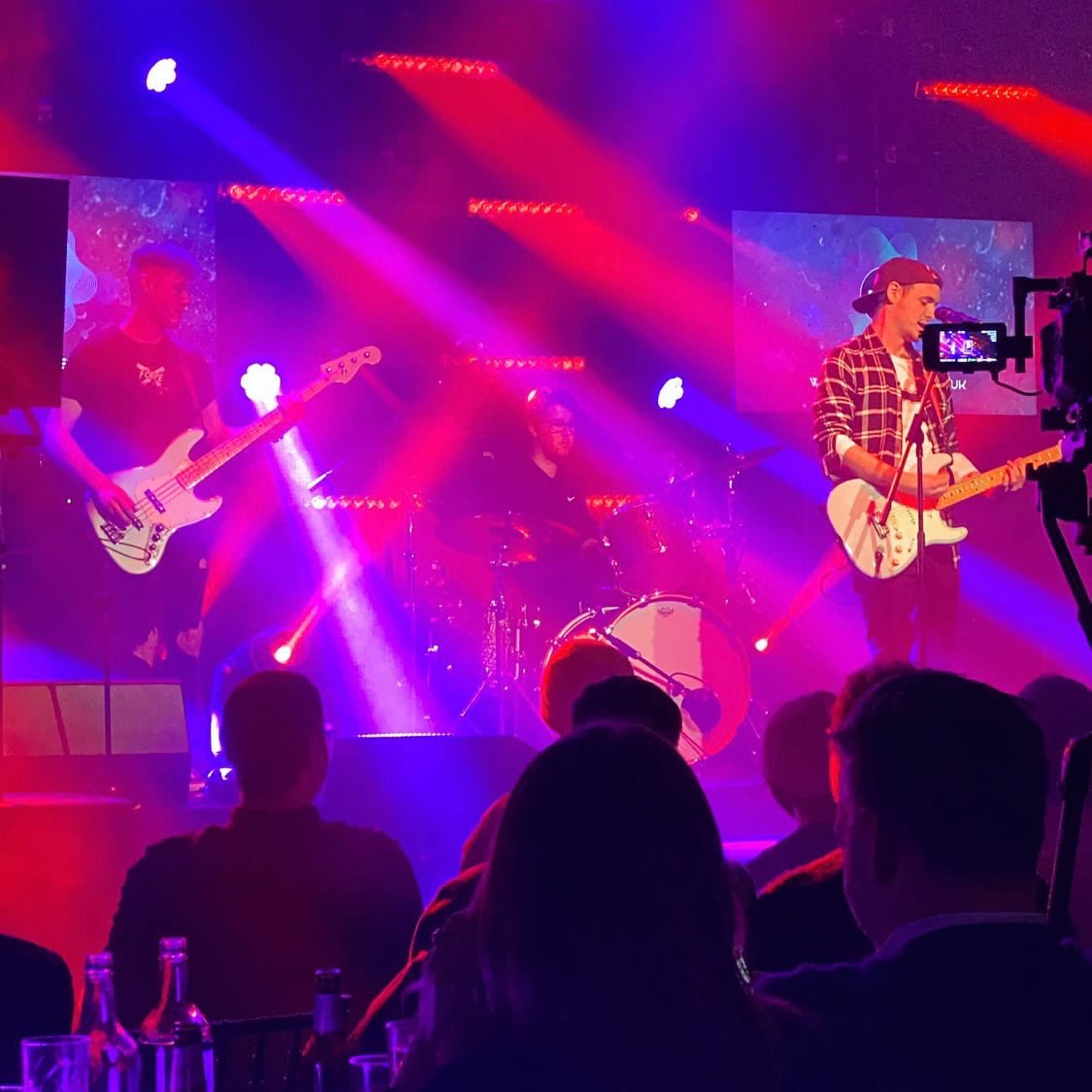 junkseason's tweet photo. Played my favourite ever show last night, what a high, thank you @alpha_unsigned for having us, and hats off to the amazing artists for smashing it, super inspiring 💜🤘🏻 https://t.co/j8HV18amo7