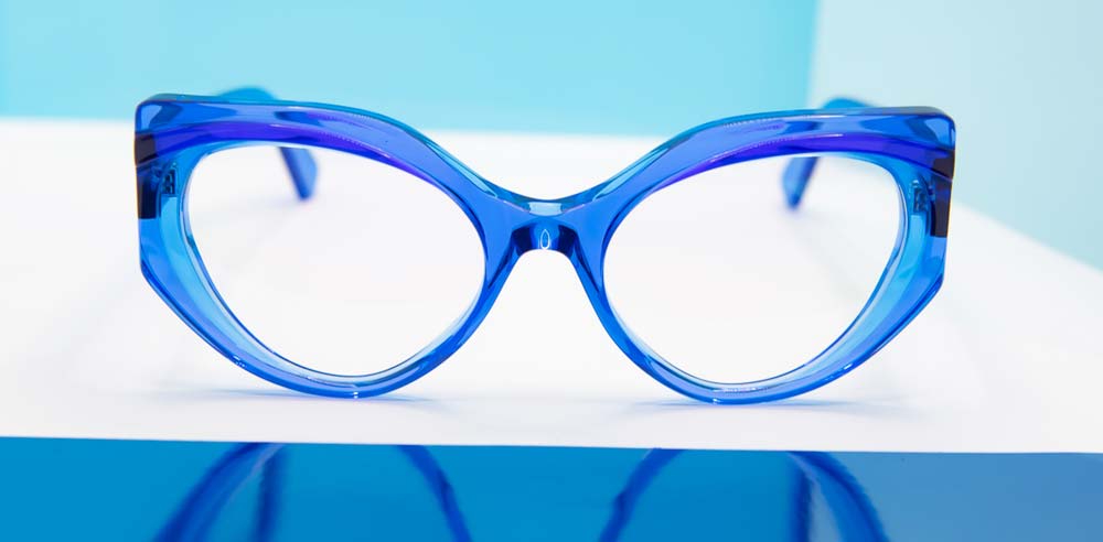 kirkandkirk's tweet photo. Great feature @Optical_Journal on our new #Centiles collection - thank you!
https://t.co/zASoU2XoLK
Give it a read - we are bringing something new to the world of #eyewear . https://t.co/CDQmhqHKdk