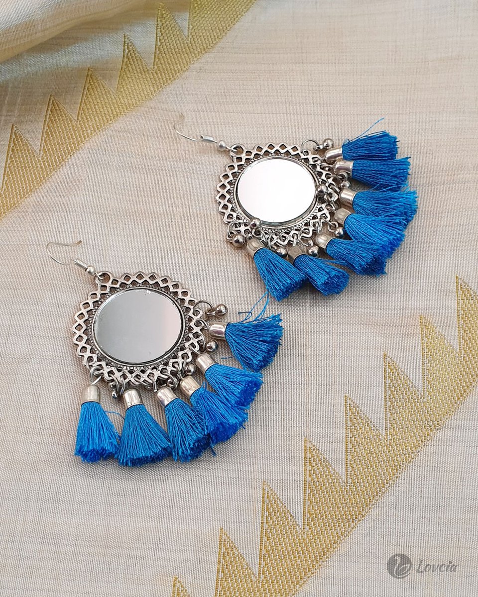 Afghani Blue Tassel Mirror Earrings

Fall in love with a wide variety of designer jewellery for your everyday style.

New stock available. DM to order now.

Available on Amazon and Flipkart

#OxidisedEarrings #EarringsForWoman #DropEarrings #StatementEarrings #TasselEarring