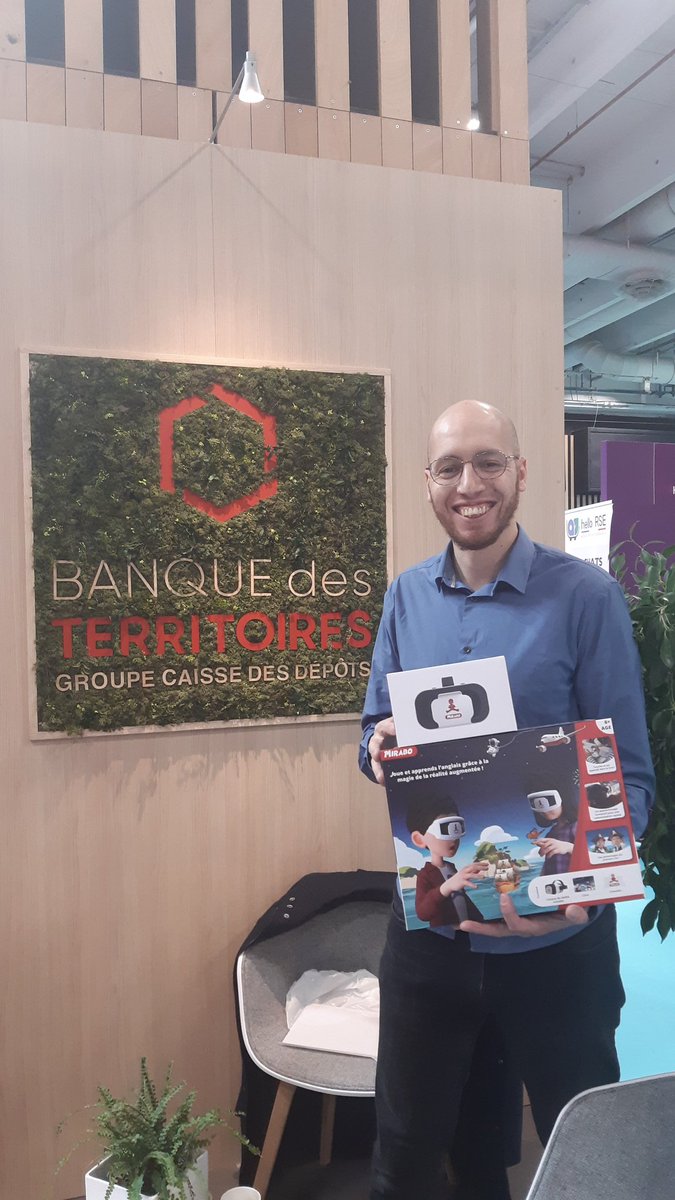 Bravo également à <a href="/Ahmed_Reenbow/">Ahmed Belabbas</a> et merci à Redouane Bouchane de nous présenter sa solution #vr pour apprendre les langues ! Lauréat de l'appel à projets #NINE <a href="/BanqueDesTerr/">Banque des Territoires</a> également !