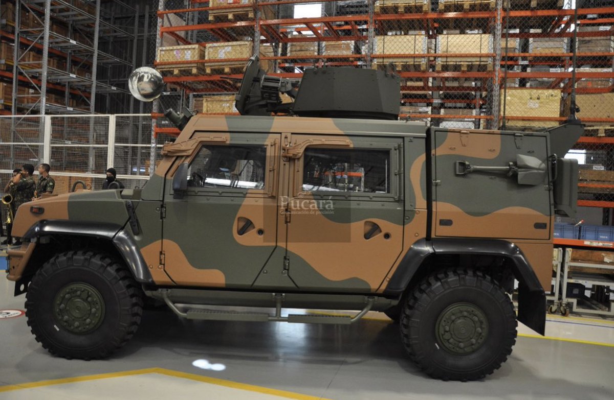 PucaraDefensa's tweet photo. La empresa @ivecobrasil entrega el #Guaraníñi número 500, los #LMVBR y anuncia la fabricación de Guaraní para Filipinas
#vbr #ivecobr #vbtp #vbt #vbmt @exercitooficial #exercitoBR #idv #vbc #nfbr #colog @Parabelum @HukbongKatihan
https://t.co/fG9riiIdLj https://t.co/K378gEId5J