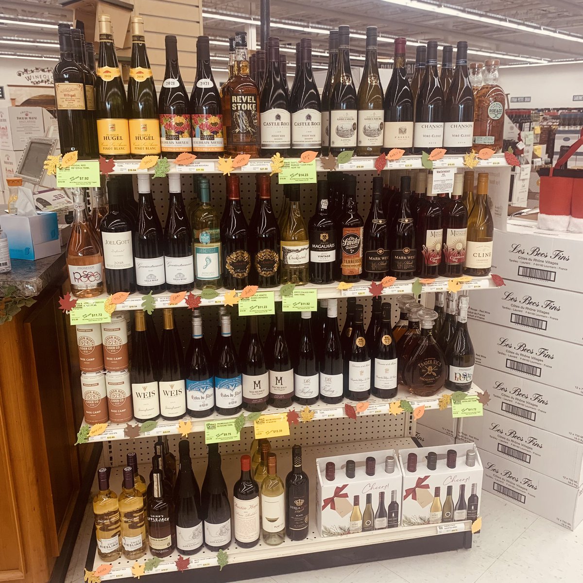 Exit9Wine's tweet photo. Are you shopping for some last-minute Thanksgiving wines and spirits? We got you covered! Right next to the Ask Me desk is a shelf of all of the staff recommendations that are perfect for Thanksgiving dinner 🍗 https://t.co/VASQlmcC5F