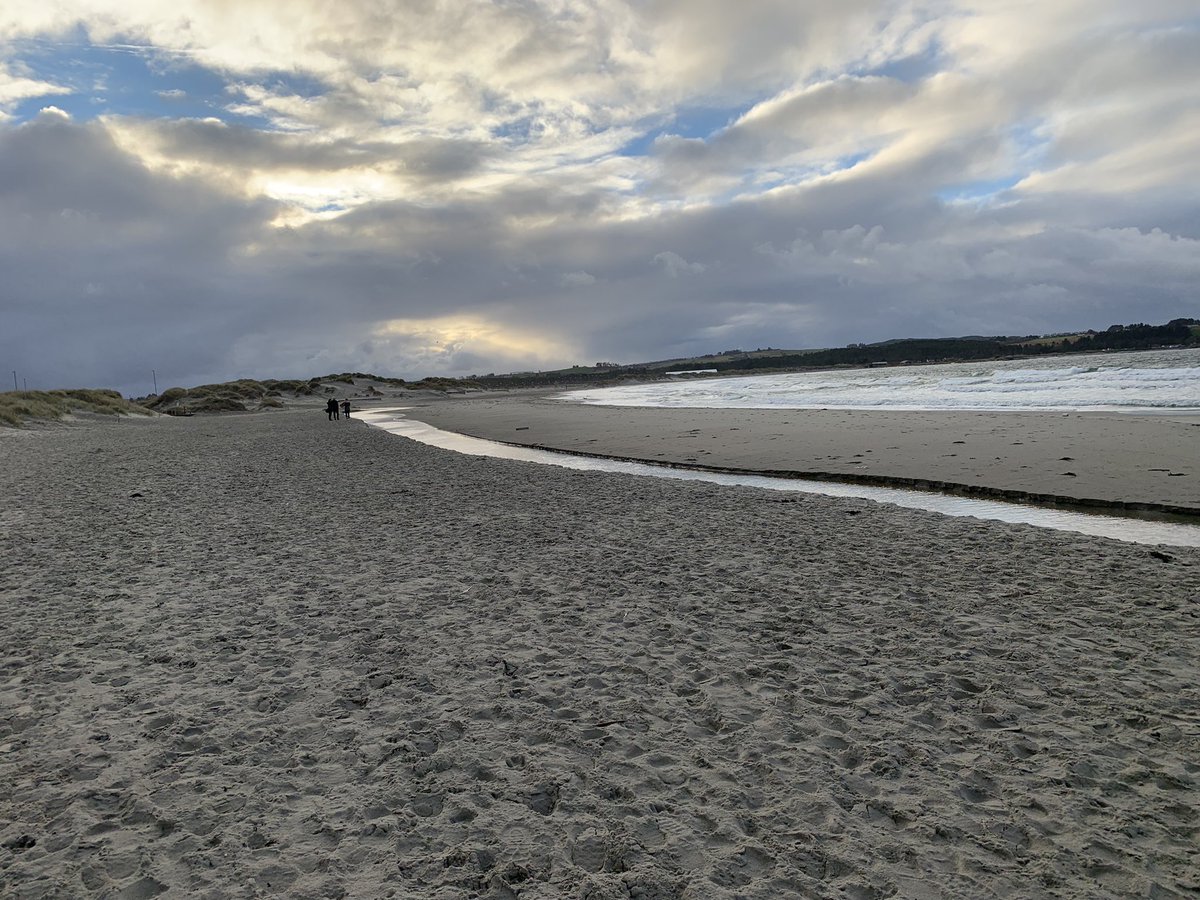 Kunnskapssenter for utdanning (@kunnskapssenter) on Twitter photo To travle dager med prosjektgruppen Digitalisering i grunnopplæring - nå kjent som #GrunnDig! Så travelt at vi glemte å ta bilde! Dette blir spennende! <a href="/ola_erstad/">Ola Erstad</a> <a href="/ogilje/">Øystein Gilje</a> <a href="/SannaFo/">Sanna Forsström</a> <a href="/synnove_amdam/">Synnøve Amdam</a> <a href="/moltus/">Synnøve Heggedal Moltudal</a> @MuntheElaine To travle dager med prosjektgruppen Digitalisering i grunnopplæring - nå kjent som #GrunnDig! Så travelt at vi glemte å ta bilde! Dette blir spennende! <a href="/ola_erstad/">Ola Erstad</a> <a href="/ogilje/">Øystein Gilje</a> <a href="/SannaFo/">Sanna Forsström</a> <a href="/synnove_amdam/">Synnøve Amdam</a> <a href="/moltus/">Synnøve Heggedal Moltudal</a> @MuntheElaine