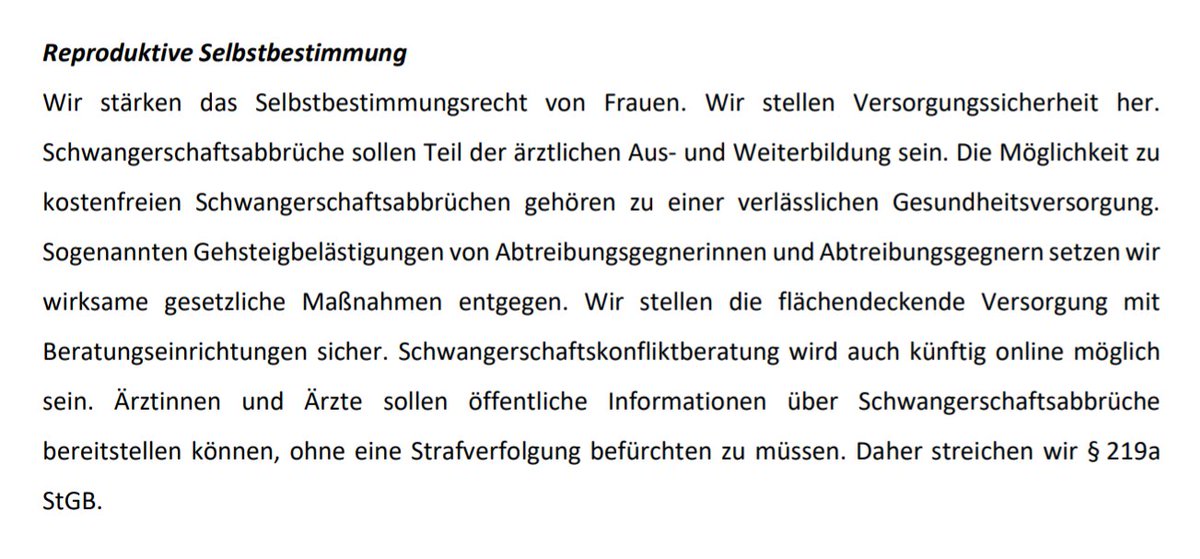 Der neue #Koalitionsvertrag sieht vor, Paragraf #219a aus dem Strafgesetzbuch zu streichen! Glückwunsch und tausend Dank an Vorkämpfer*innen wie Kristina Hänel, die sich seit Jahren mit großem Engagement dafür eingesetzt haben und damit den Weg bereitet haben! @haenel_kh