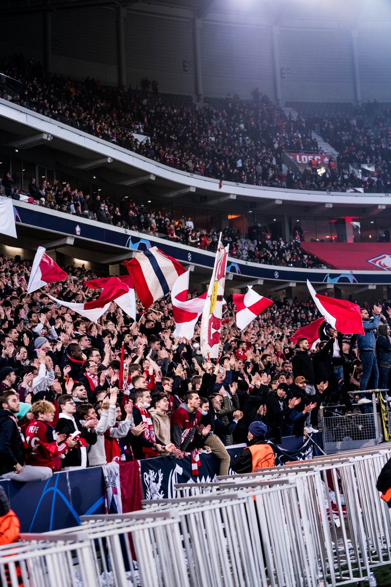 losclive's tweet photo. Thanks for your support 🗣
#LOSCSAL #UCL https://t.co/0bKiA6AFnu
