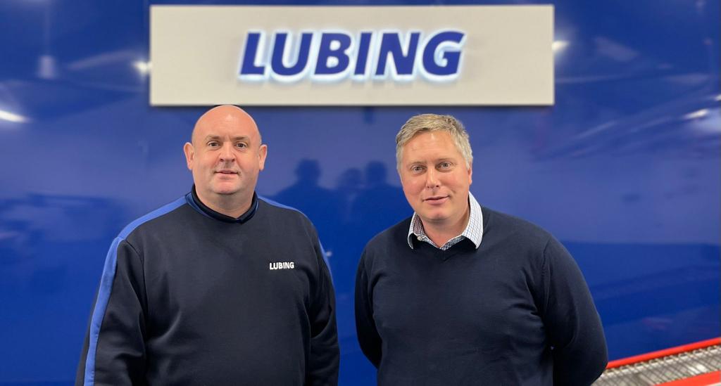 lubinguk's tweet photo. The Eagle eyed amongst our followers will have spotted Sam Kenworthy in the group photo. We are delighted to officially announce that Sam joins Lubing (UK &amp; Ireland) Ltd as Sales Director on January 1st. Exciting times ahead. https://t.co/hN5qmGsDny