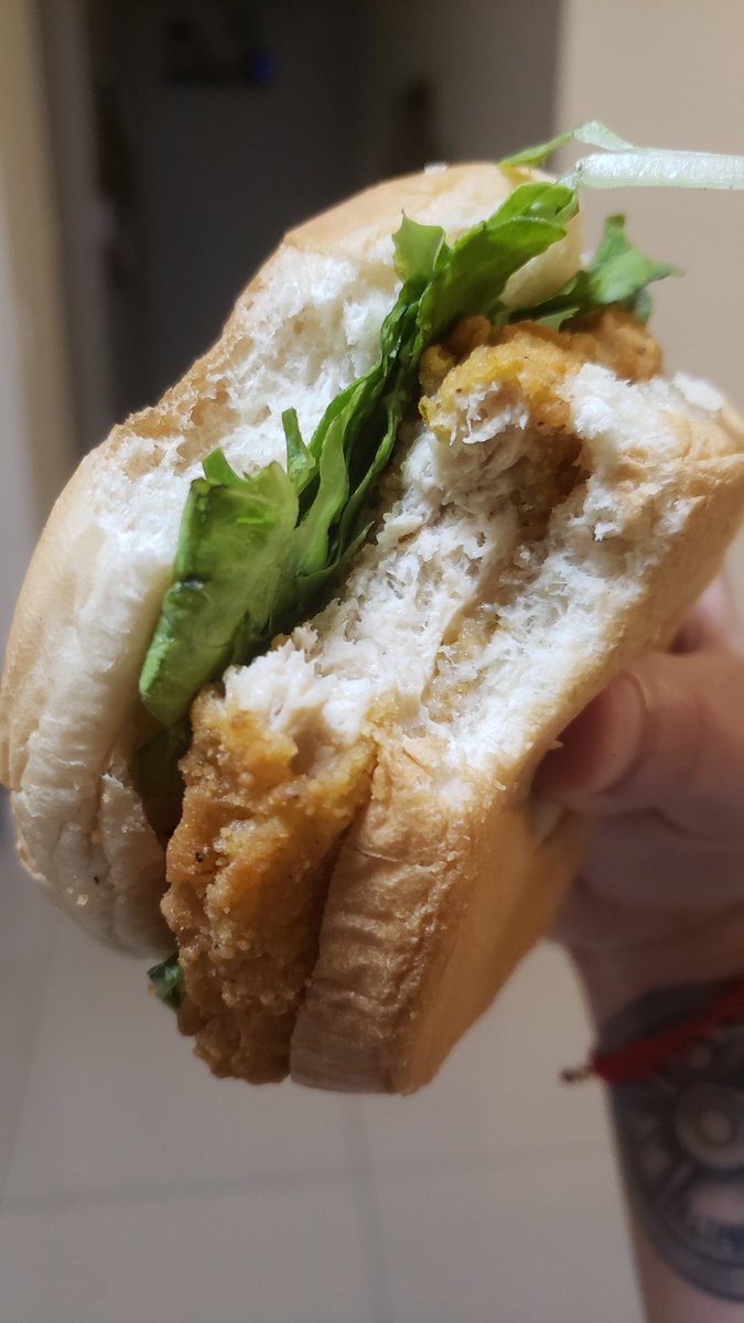 TheSquareEnix's tweet photo. Good shit, @Gardein!
#LessCruelty #LessEnvironmentalDamage #GoodAssComfortFood #RabbitFood #VegansEatGrass https://t.co/MVSxsJv7cn