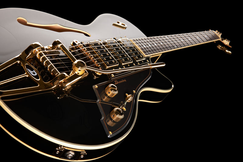 Check it out on Gitarren-Store: Duesenberg Starplayer TV Custom Black #gitarrenstore #guitars gitarren-store.com/duesenberg-sta…