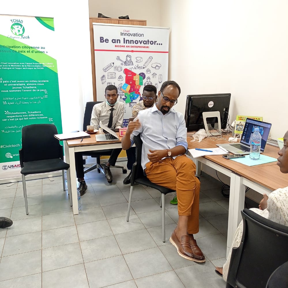 ChadInnov's tweet photo. We received the visit of @avillec political &amp; economic attaché of the #UnitedStates Embassy 🇹🇩. The #coding school was the focal point of the discussion &amp; visited the site under construction 🏗️ of our head office. #Codingprojects #Adjib @WashFellowship @SennenHounton @UTAustin https://t.co/4QuJbt7ytc