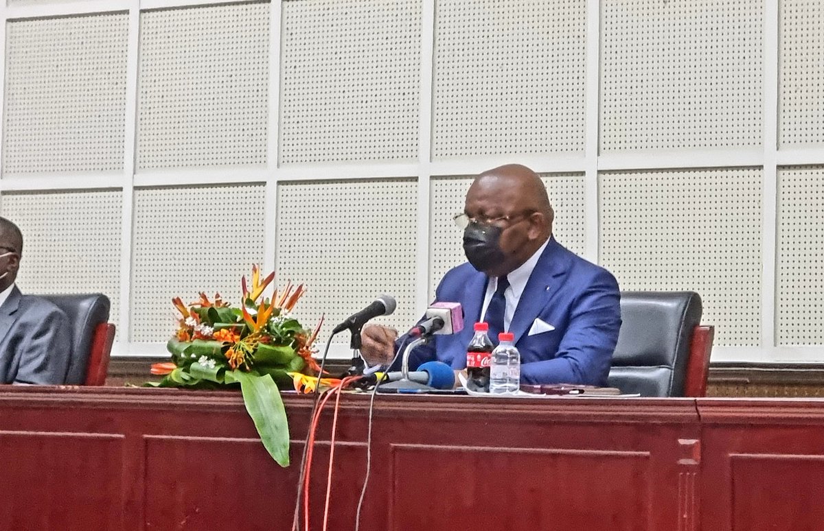 Carole_M_Elongo's tweet photo. We have to seek "How to make business in a better way" in #energy sector in #CEMAC
H.E Bruno ITOUA, Minister of Hydrocarbons, Congo Brazzaville.
#leadership #business #energy #CBEF #synergie @NathalieLum @GabrielObiang @ProMeetUpLearn @IRCAM_Congo @nj_ayuk https://t.co/b8PLdxM5l7