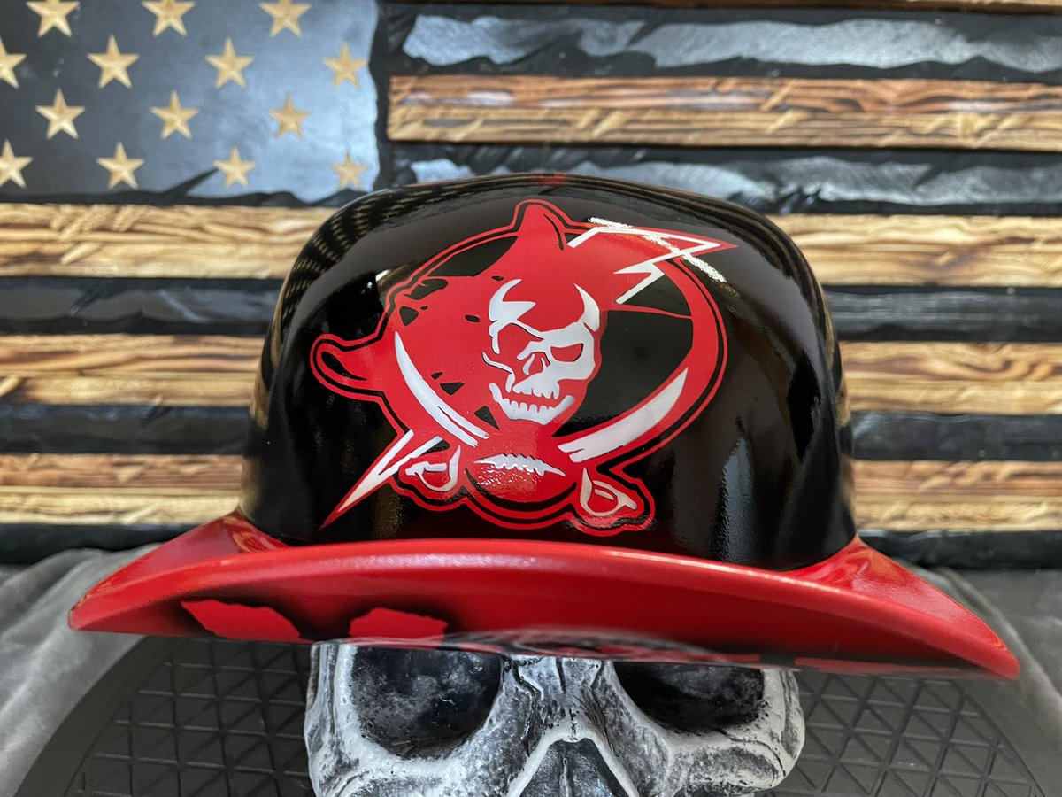 GetSinister_1's tweet photo. Custom order #champabay @GetSinister_1 @ChampaBay @Buccaneers @mikesprolids https://t.co/90P9ETJQmo