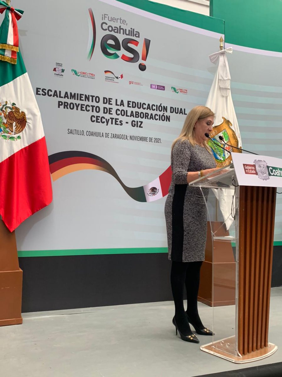 ccecyte's tweet image. Con el acompañamiento del Sr. Gobernador Ing. Miguel A. Riquelme Solís y la Mtra. Rocío Serrano Barrios se lleva a cabo el Arranque del escalamiento de la Educación Dual en Coahuila. #EducacionDual #ExcelenciaEducativa @CECyTECoahuila @ccecyte