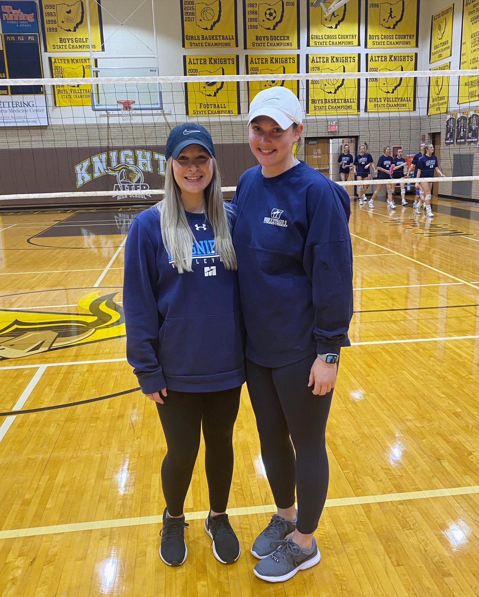 CONGRATS to #AVCnation players and coaches at Magnificat for winning the DI State Semifinal!!!!! 

You will see these faces competing in the DI Championship tomorrow at 11am. You can head to the OHSAA website for live coverage! Good luck Mags ❤️💙