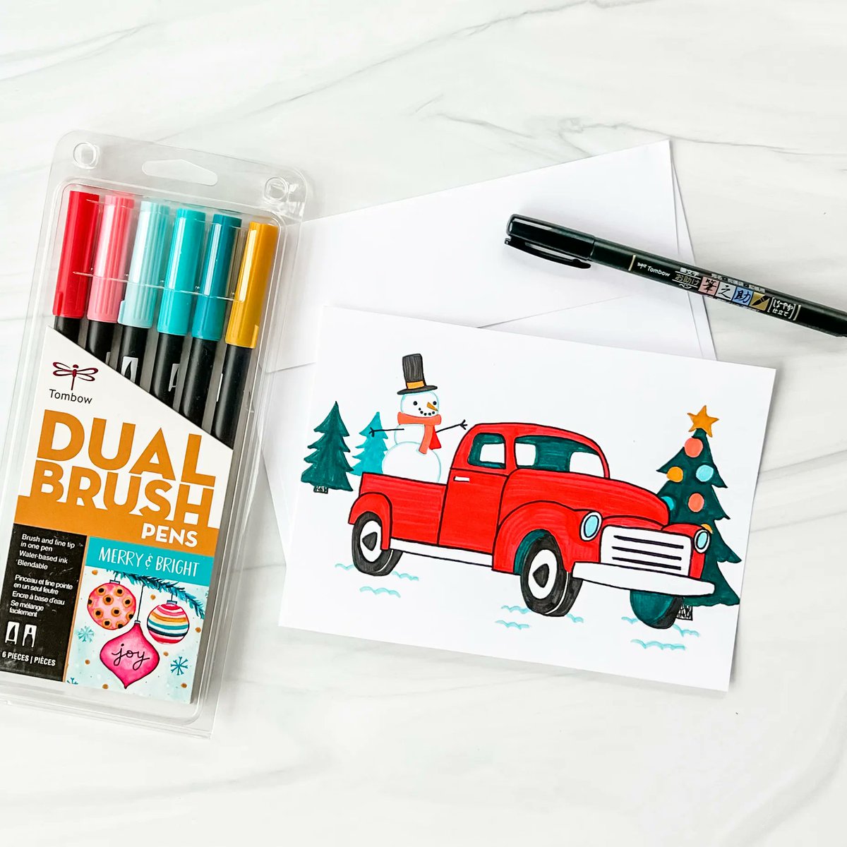 BrownPaperBunny's tweet photo. The @TombowUSA VIP Box sold out in record time, but you can still buy the Merry &amp; Bright Set of Dual Brush Pens by themselves. I've been using them for hand-drawn holiday cards.

If you'd like a set, use my affiliate code 'BPBUNNY15' for 15% off. The link is in my bio too. https://t.co/szrjeaREp2