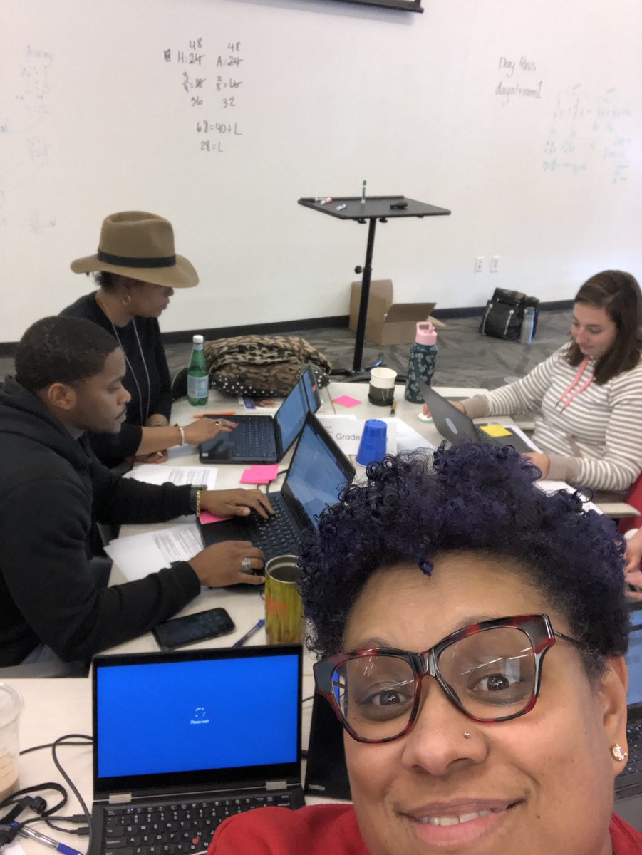 FatimaGriggs4's tweet photo. Collaborating with Math Architects #SMFSuperheroes #SMFAllstars @math_on_fire @Natalie_STEAM @StonewallTell https://t.co/57yuvC2GEg