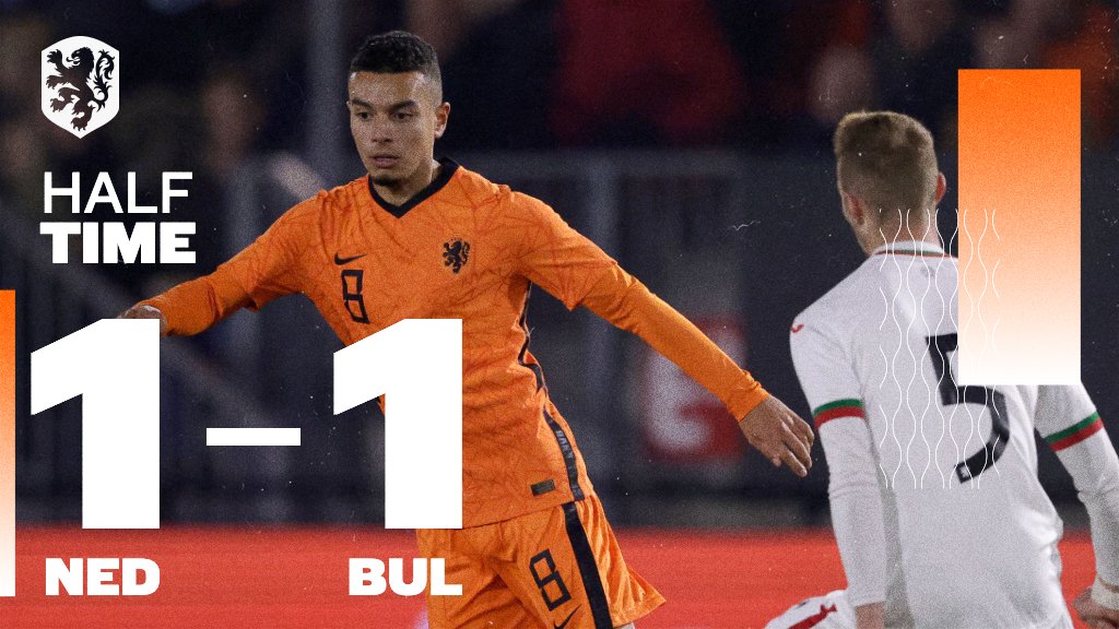 OnsOranje's tweet photo. HT. Even at the break ⚖️

#JongOranje #NEDBUL #TheNextUp https://t.co/6hxr0DO1s4
